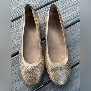 Vionic Gold Flats Classic Comfort Ballet Size 8 Gold